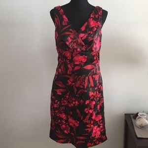 💥Sale💥 Gorgeous black and red dress.